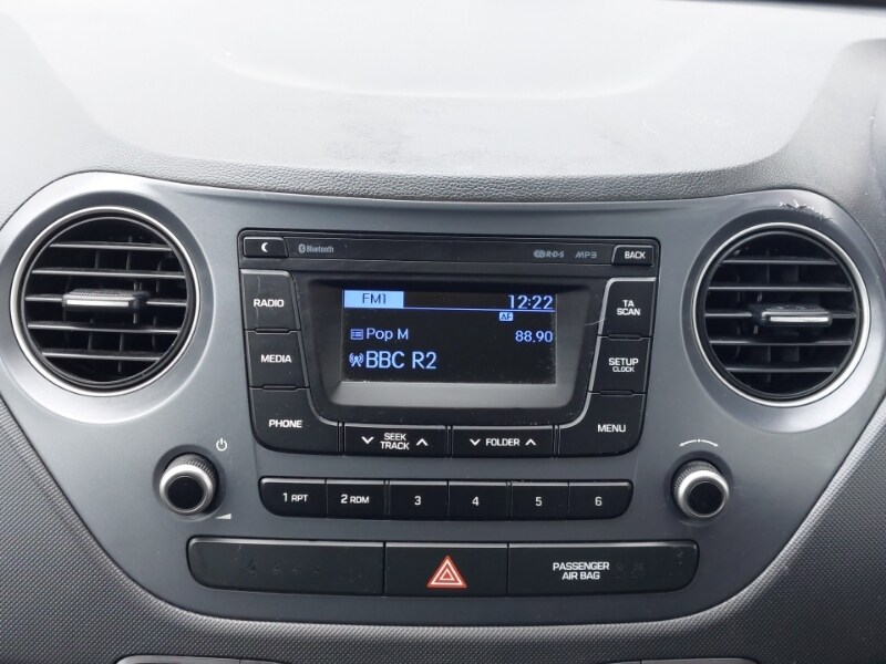 Used Hyundai i10 2017 for sale - 77907329: Photo 10