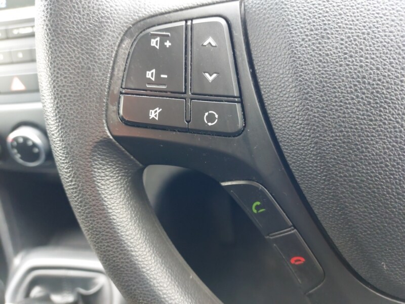 Used Hyundai i10 2017 for sale - 77907329: Photo 13