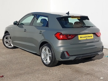 Used Audi A1 2019 for sale - 76183501: Photo