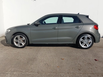 Used Audi A1 2019 for sale - 76183501: Photo