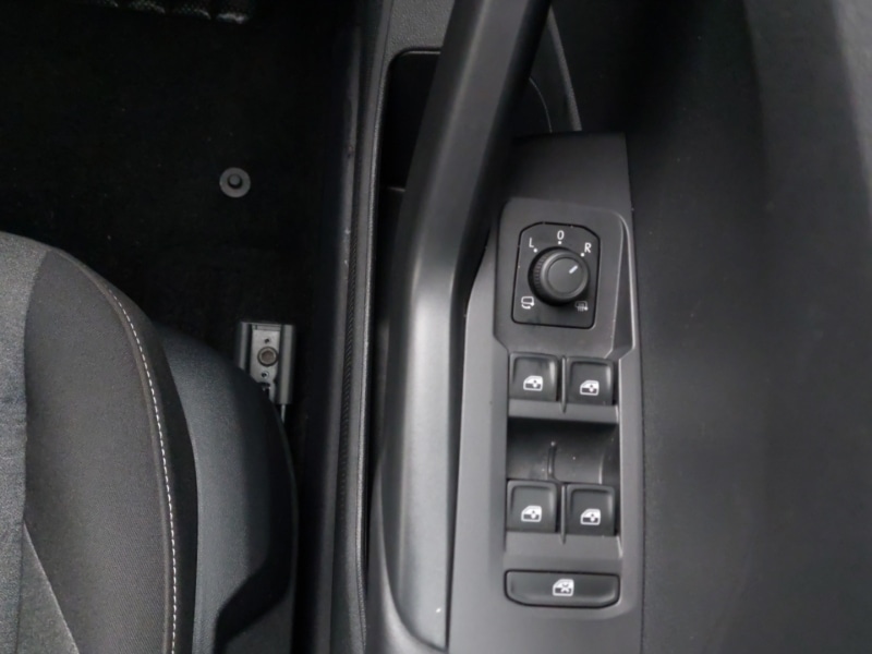 Used Volkswagen T-Cross 2024 for sale - 77169349: Photo 18