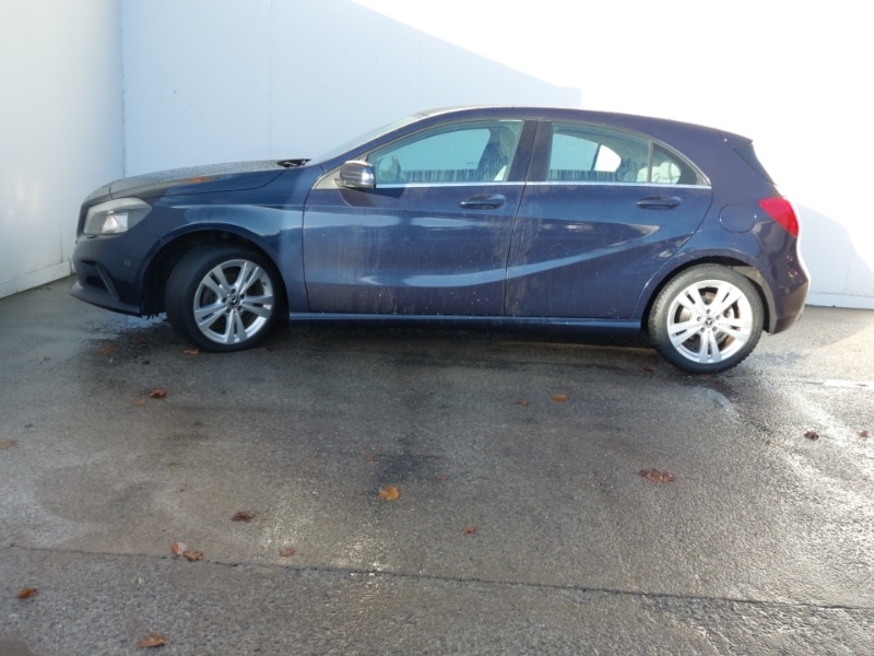 Used Mercedes-Benz A-Class 2017 for sale - 77173874: Photo 4