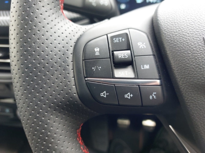 Used Ford Kuga 2025 for sale - 76135277: Photo 17