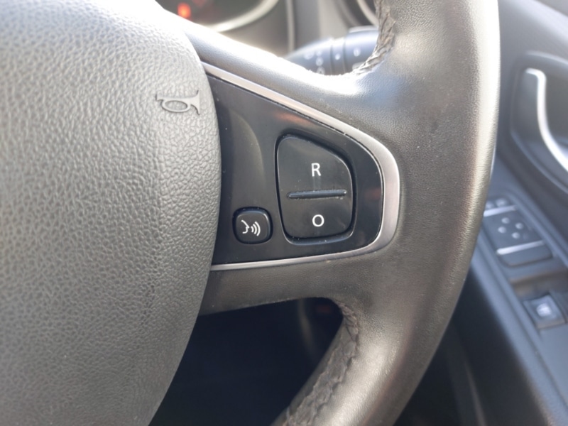 Used Renault Clio 2018 for sale - 77325063: Photo 15