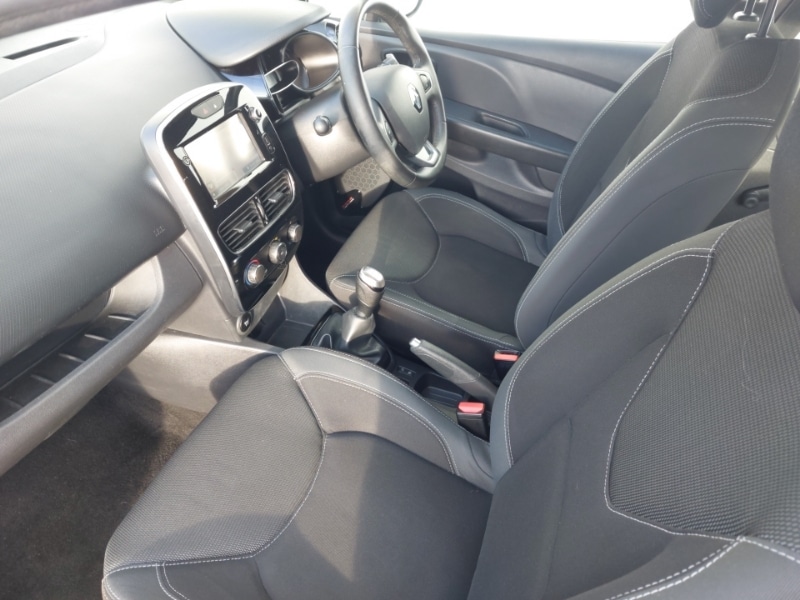Used Renault Clio 2018 for sale - 77325063: Photo 5
