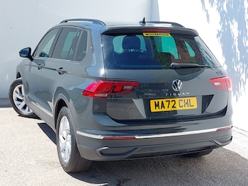 Used Volkswagen Tiguan 2022 for sale - 78933015: Photo