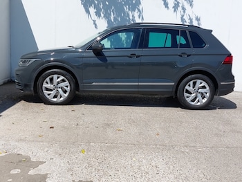 Used Volkswagen Tiguan 2022 for sale - 78933015: Photo