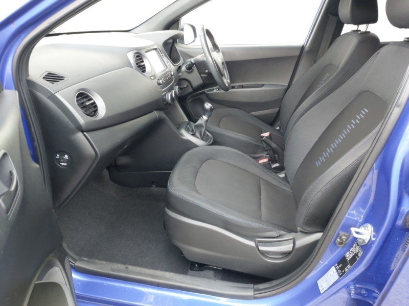 Used Hyundai i10 2018 for sale - 76721926: Photo 5