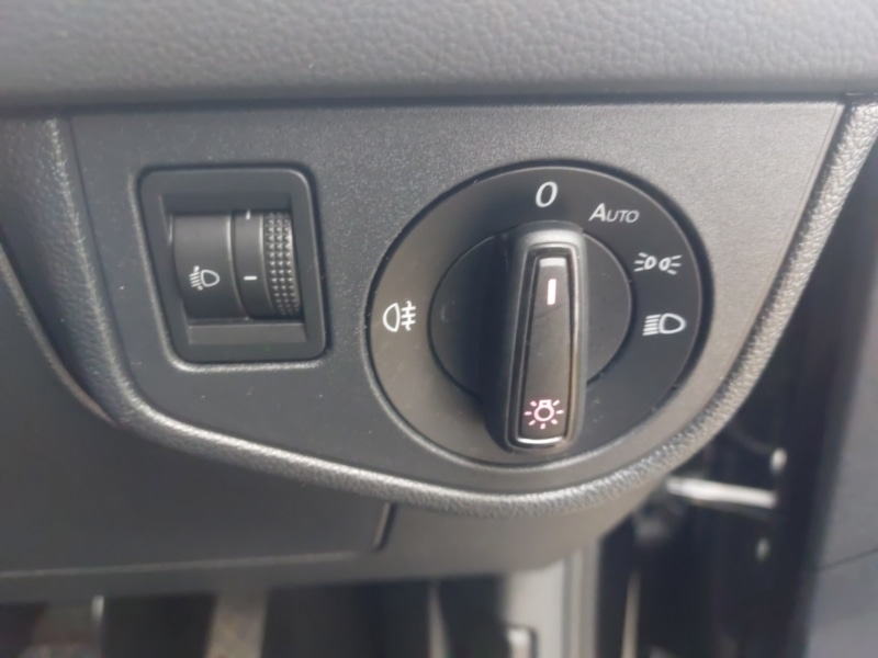 Used Volkswagen Polo 2018 for sale - 77178422: Photo 18