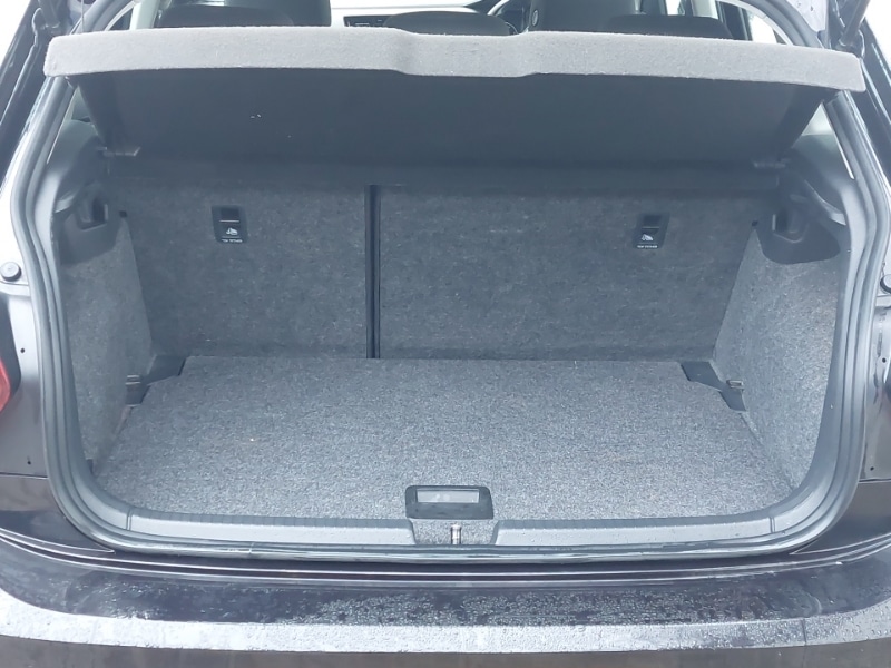 Used Volkswagen Polo 2018 for sale - 77178422: Photo 8