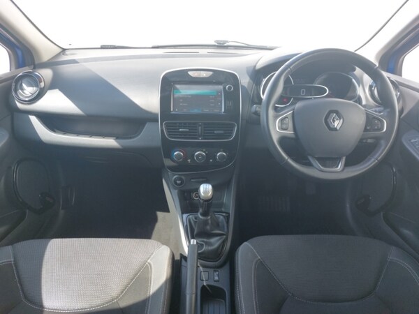 Used Renault Clio 2017 for sale - 75278436: Photo 2