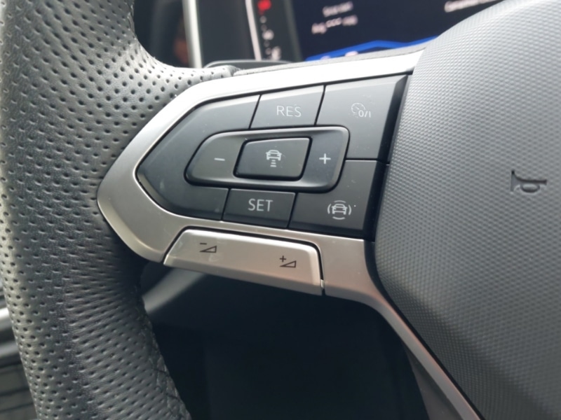 Used Volkswagen T-Roc 2025 for sale - 77114812: Photo 14