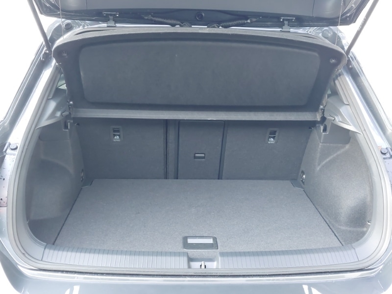 Used Volkswagen T-Roc 2025 for sale - 77114812: Photo 8