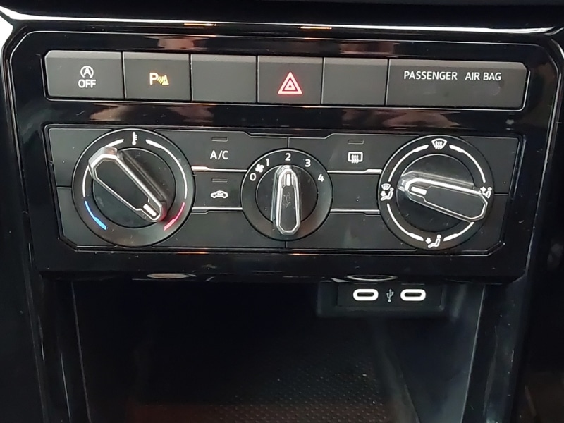 Used Volkswagen T-Cross 2024 for sale - 77234728: Photo 11