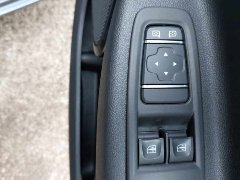 Used Renault Zoe 2021 for sale - 76713611: Photo 17