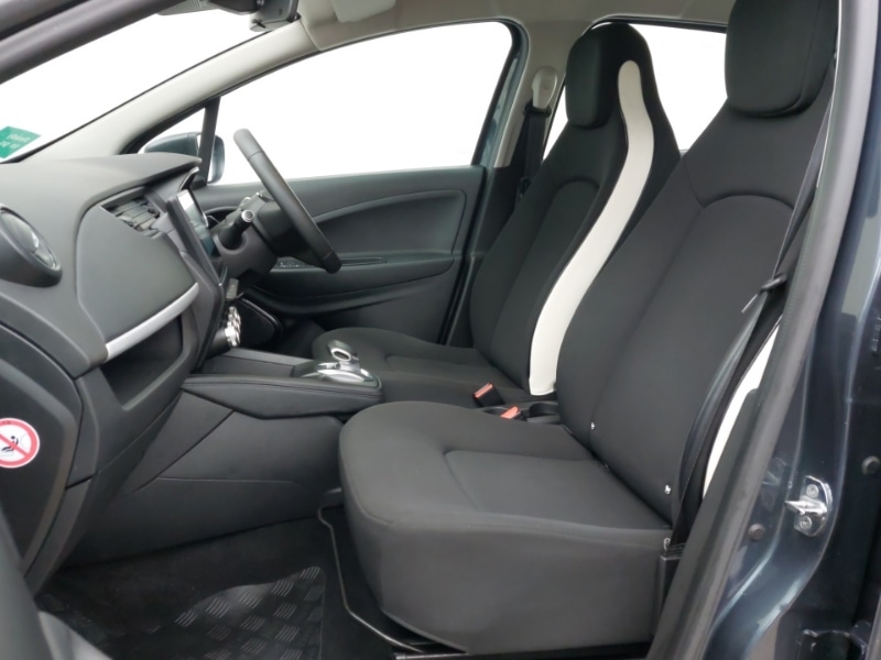 Used Renault Zoe 2021 for sale - 76713611: Photo 5
