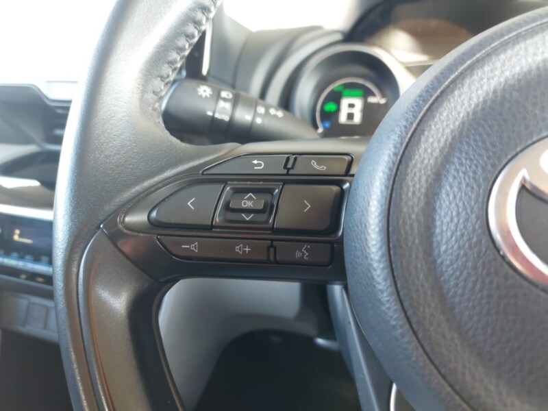 Used Toyota Yaris Cross 2022 for sale - 76687666: Photo 15