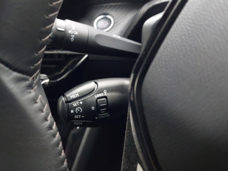 Used Peugeot 2008 2021 for sale - 76763559: Photo 15