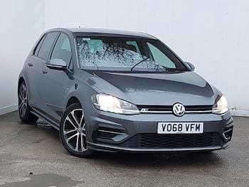 Used Volkswagen Golf 2018 for sale - 78511304: Photo