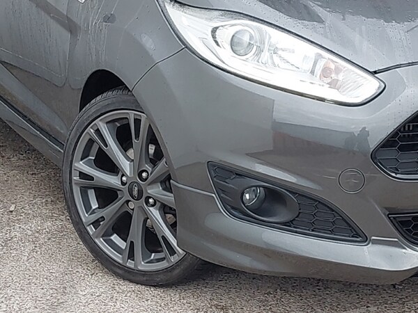 Used Ford Fiesta 2016 for sale - 76191603: Photo 9