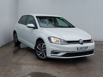 Used Volkswagen Golf 2019 for sale - 76431565: Photo
