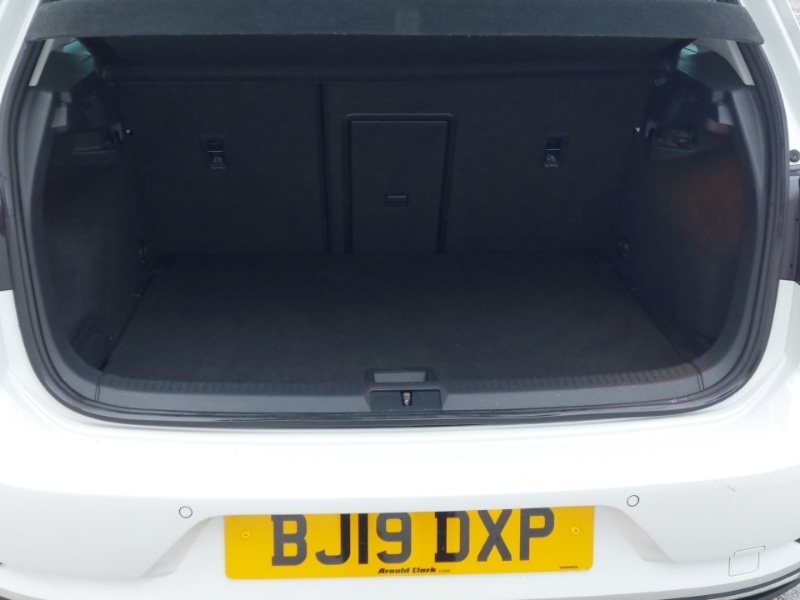 Used Volkswagen Golf 2019 for sale - 76431565: Photo 8