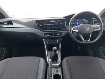 Used Volkswagen Taigo 2024 for sale - 75934107: Photo 2