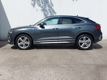 Used Audi Q3 2020 for sale - 78675065: Photo