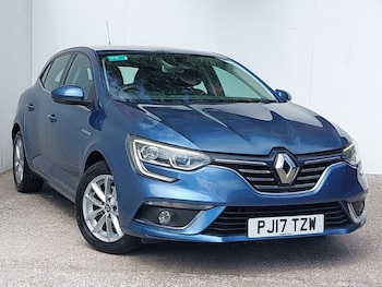 Used Renault Megane 2017 for sale - 79100924: Photo