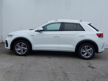 Used Volkswagen T-Roc 2025 for sale - 77085782: Photo