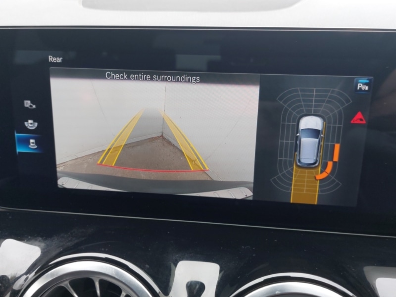 Used Mercedes-Benz EQA 2021 for sale - 76325641: Photo 12