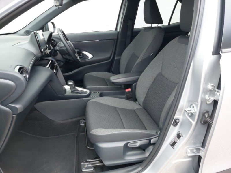 Used Toyota Yaris Cross 2022 for sale - 77272955: Photo 5