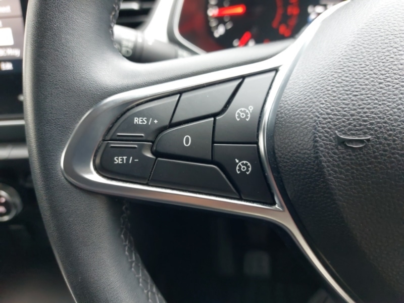 Used Renault Captur 2020 for sale - 77424343: Photo 14