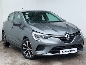 Used Renault Clio 2023 for sale - 79567080: Photo