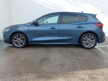 Used Ford Focus 2022 for sale - 75967541: Photo