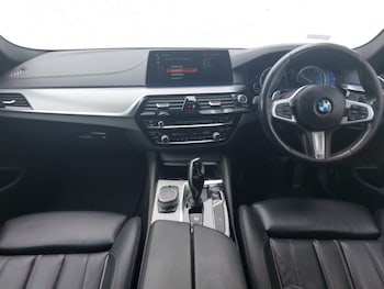 Used BMW 5 Series 2018 for sale - 75914330: Photo