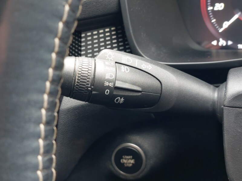 Used Volvo XC40 2020 for sale - 77664325: Photo 15