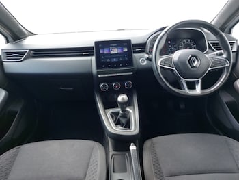 Used Renault Clio 2020 for sale - 75583599: Photo