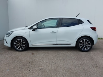 Used Renault Clio 2020 for sale - 75583599: Photo