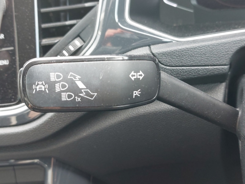 Used Volkswagen T-Roc 2018 for sale - 77548731: Photo 16