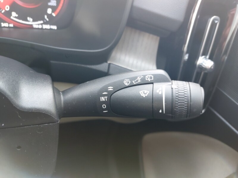 Used Volvo XC40 2020 for sale - 77197361: Photo 17