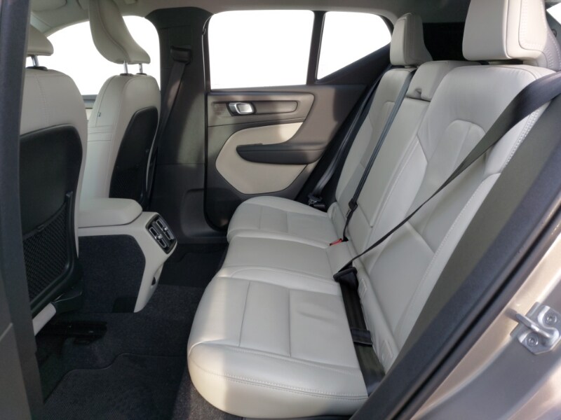 Used Volvo XC40 2020 for sale - 77197361: Photo 6