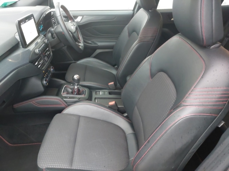 Used Ford Focus 2019 for sale - 77623169: Photo 5