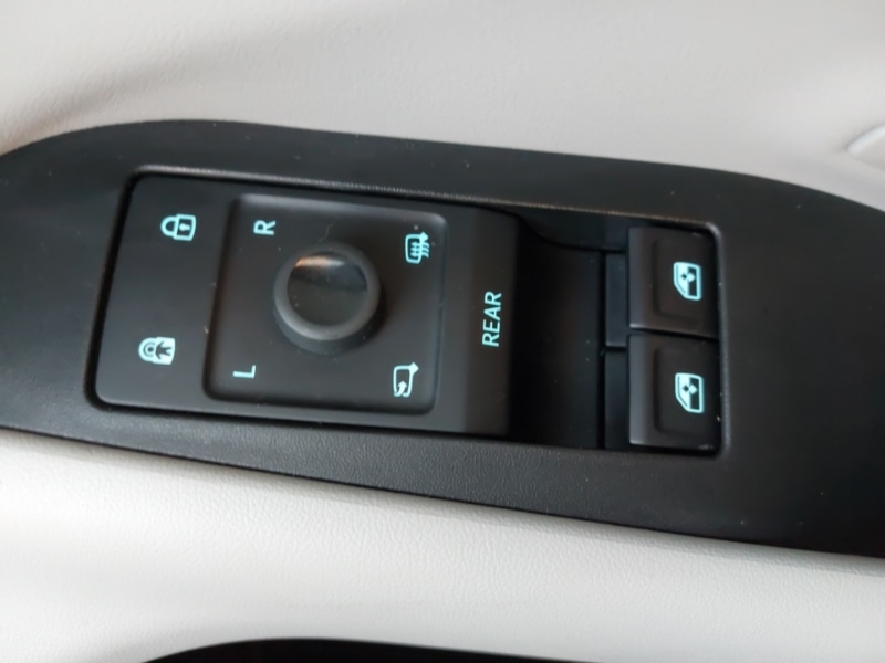 Used Ford Explorer 2025 for sale - 76800098: Photo 18