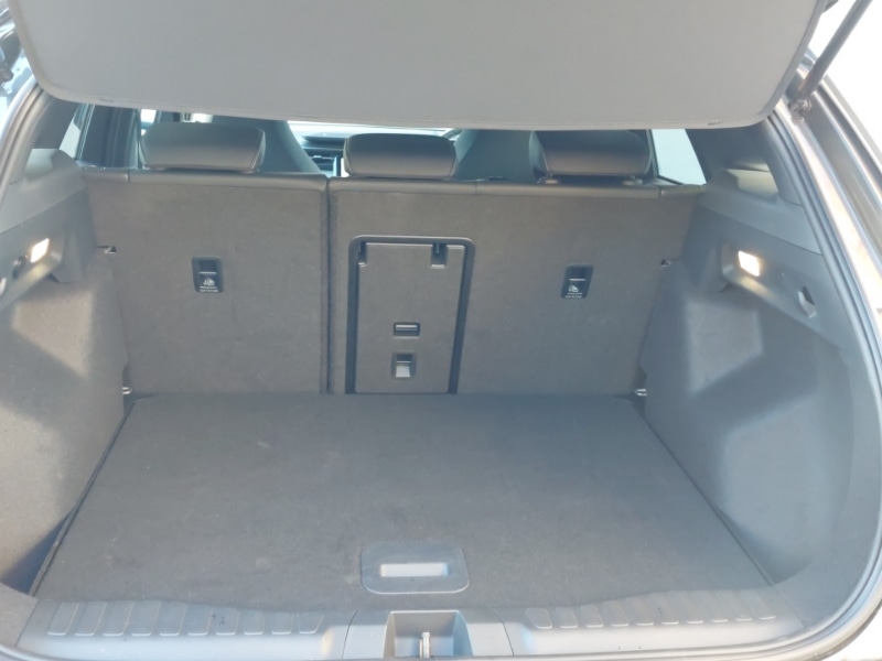 Used Ford Explorer 2025 for sale - 76800098: Photo 8