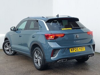 Used Volkswagen T-Roc 2025 for sale - 77289897: Photo