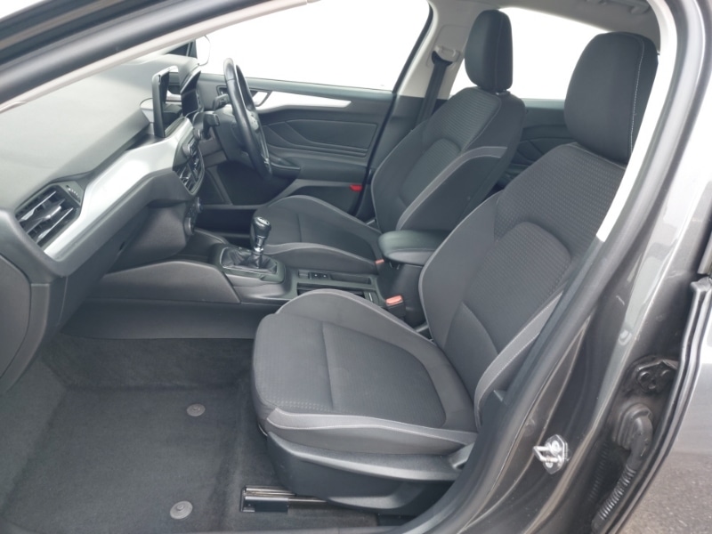 Used Ford Focus 2018 for sale - 77114791: Photo 5