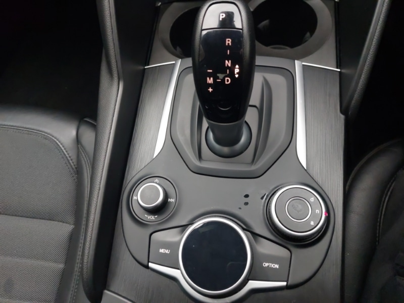 Used Alfa Romeo Giulia 2017 for sale - 76815761: Photo 19