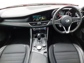 Used Alfa Romeo Giulia 2017 for sale - 76815761: Photo