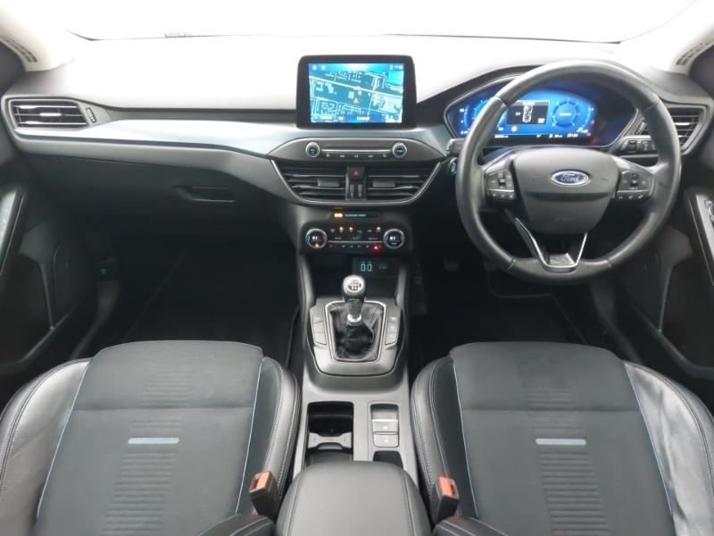 Used Ford Focus 2021 for sale - 76967260: Photo 2